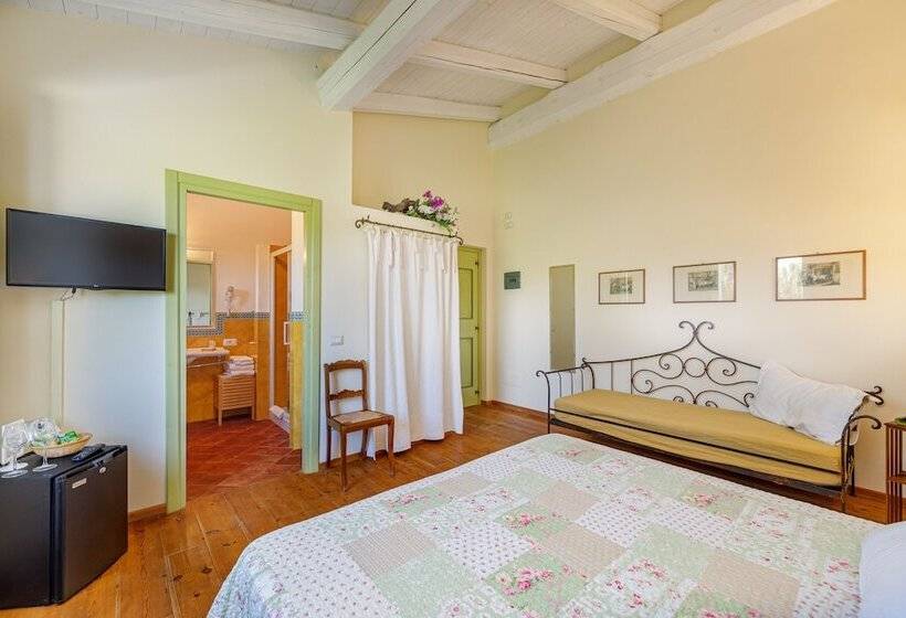 Классический Номер, Wine Resort Leda D Ittiri