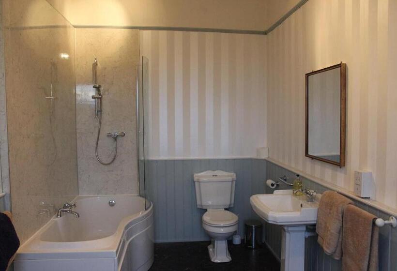 غرفة قياسية سرير كينج, Kelly House Country B&b