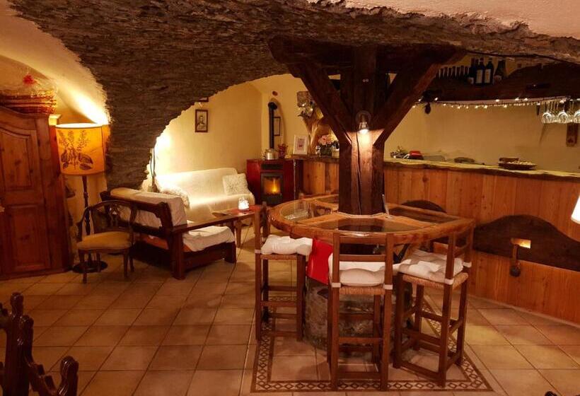 اتاق سوپریور, Maison Dunoyer Chambres Et Tables D Hotes