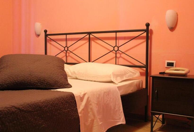 庭の見えるバルコニー月スタンダードルーム, 106