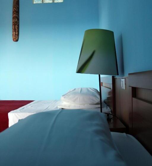 スタンダードルーム, 106