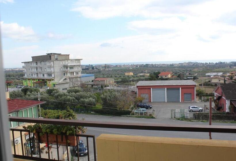Triple Room Sea View, 106