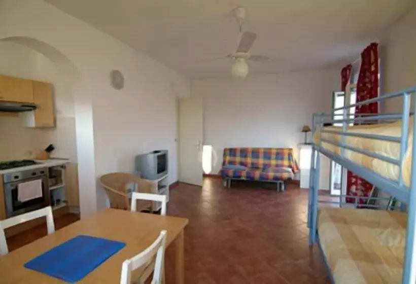 استودیوی استاندارد, Agriturismo L'ulivo E Il Mare