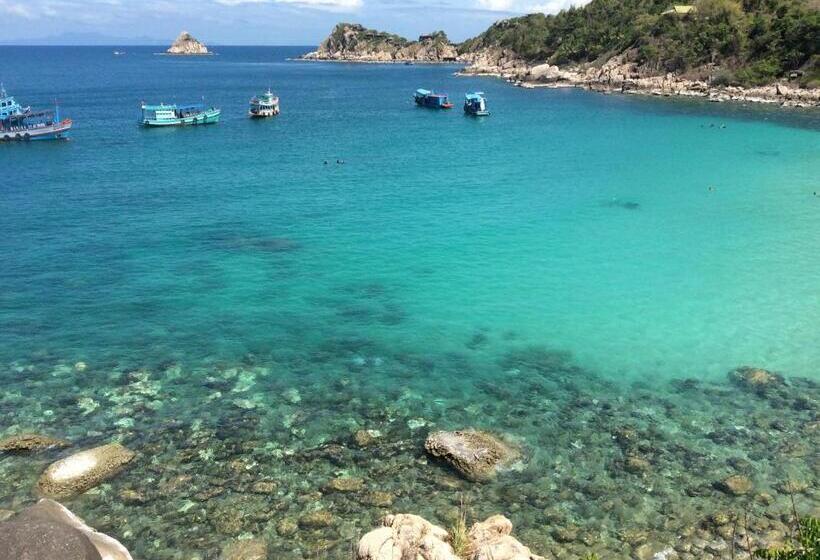 Ekonomik Oda, Aow Leuk Grand Hill