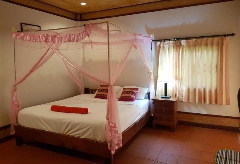 Ekonomik Bungalov, Aow Leuk Grand Hill