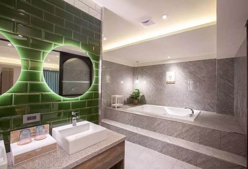 اتاق لوکس, Lilai Travel   Lilia Motel