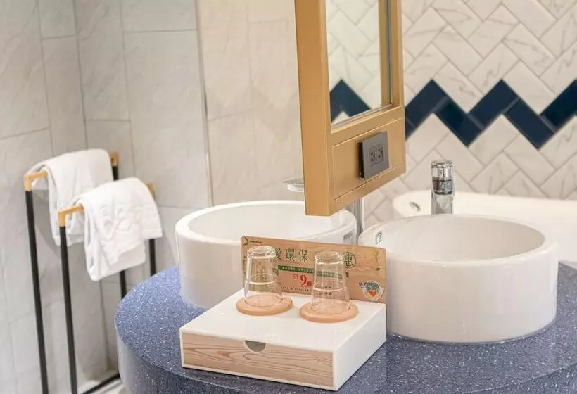 اتاق لوکس, Lilai Travel   Lilia Motel
