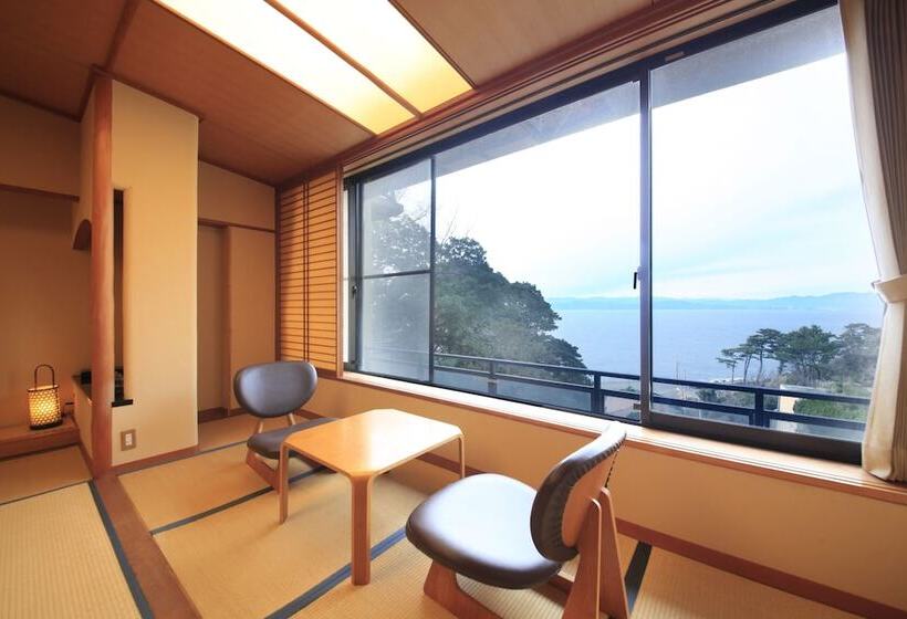 Номер Стандарт, Nishiizu Koyoi Onsen