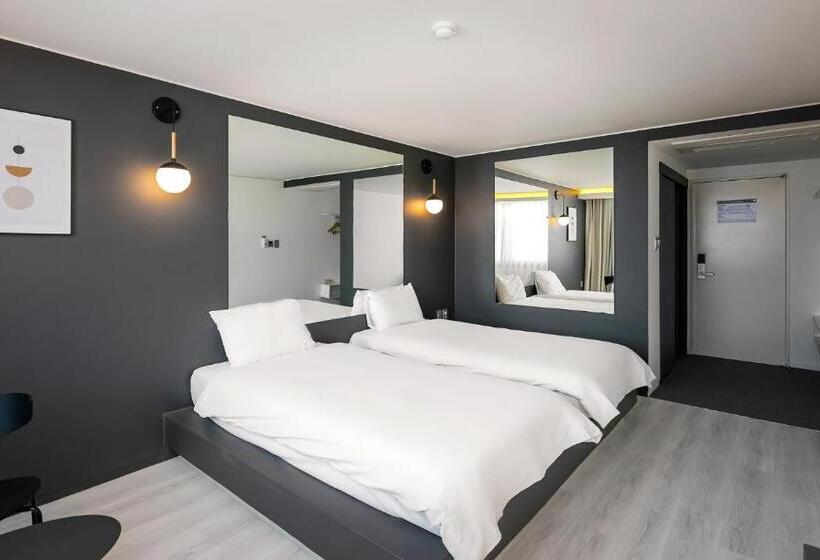 Номер Стандарт, Pampas Hotel Jeju