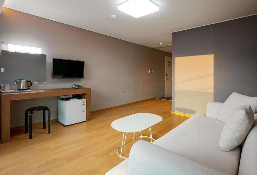 סוויטת ג'וניור, Pampas Hotel Jeju