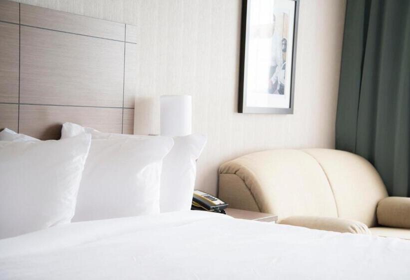 Номер Стандарт, Quality Inn Sept Iles