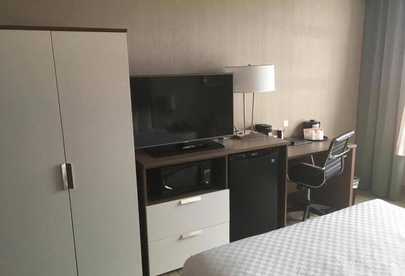 Номер Стандарт Адаптированный для Инвалидов, Quality Inn Sept Iles