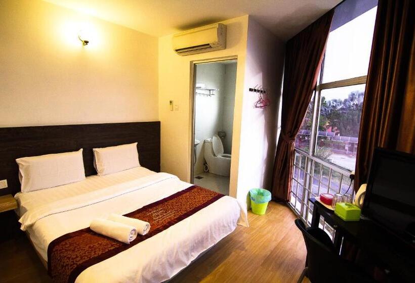 デラックスルーム, Rasah Seremban