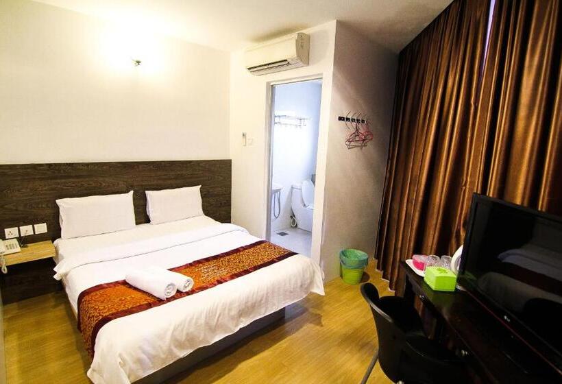 デラックスルーム, Rasah Seremban