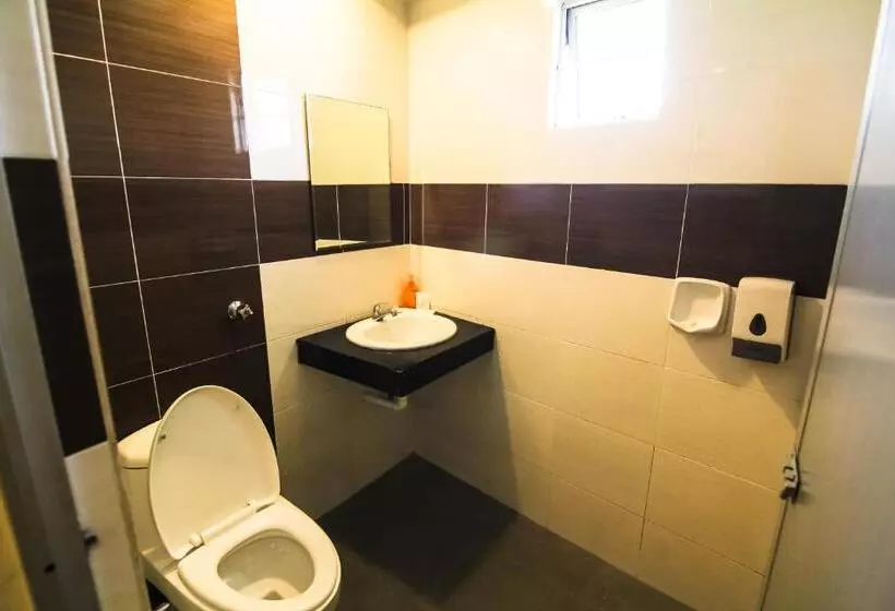 اتاق اجرایی با تخت بزرگ, Rasah Seremban