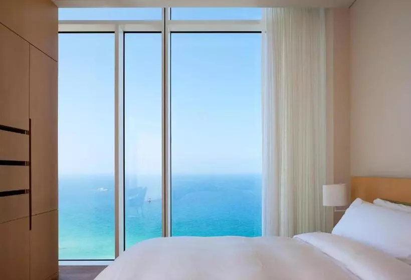 Standard-huone, Seamarq