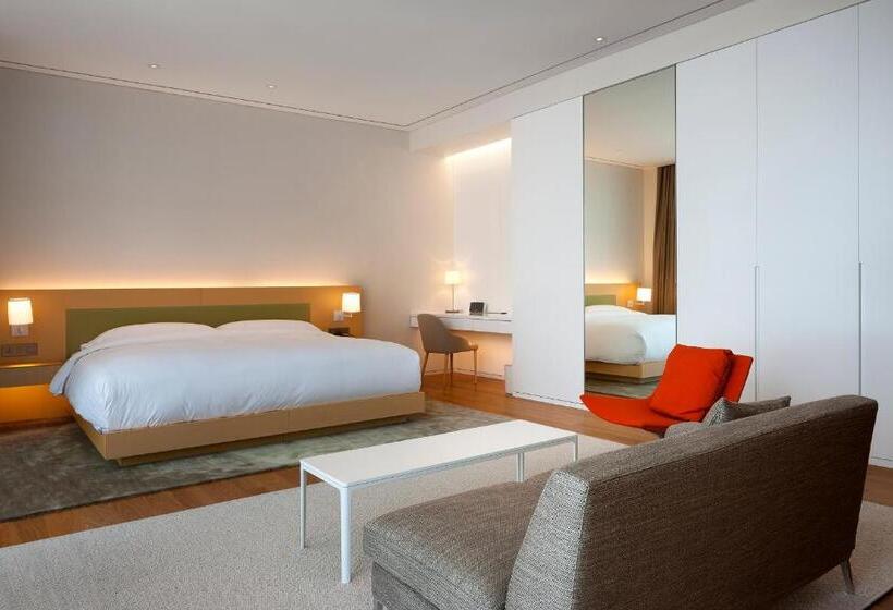 スタンダードスタジオ, Seamarq