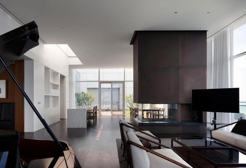 プレジデントスイートルーム, Seamarq