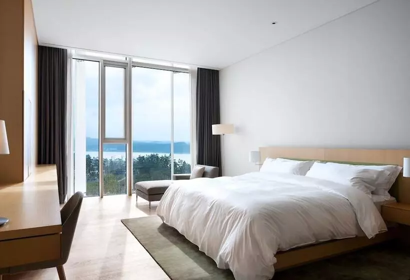 Premium-huone, Seamarq