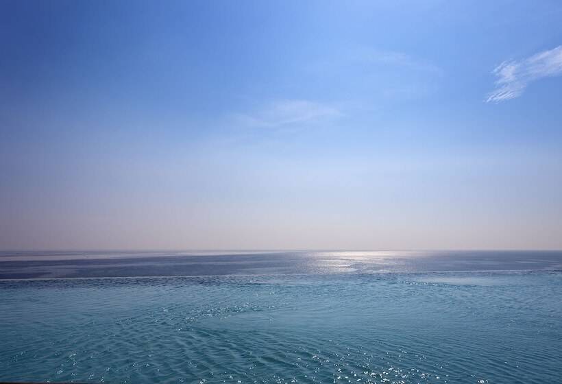 Suite with Pool, Seamarq