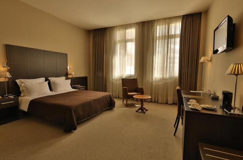 سوییت جونیور, Tana Boutique Hôtel