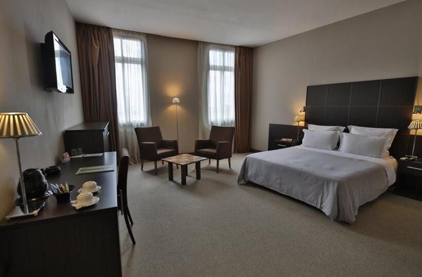 سوئیت سینیور, Tana Boutique Hôtel