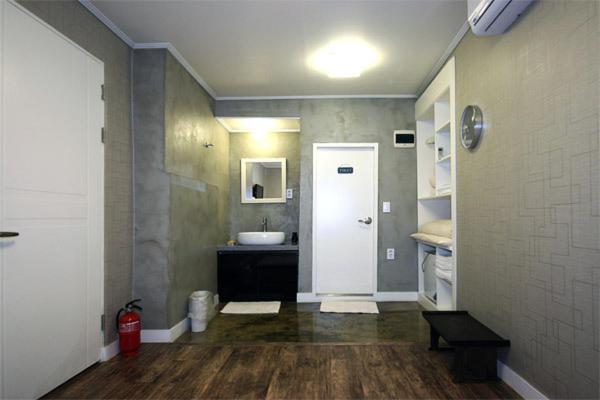 חדר סטנדרט, Crib 49 Guesthouse   Foreigner Only