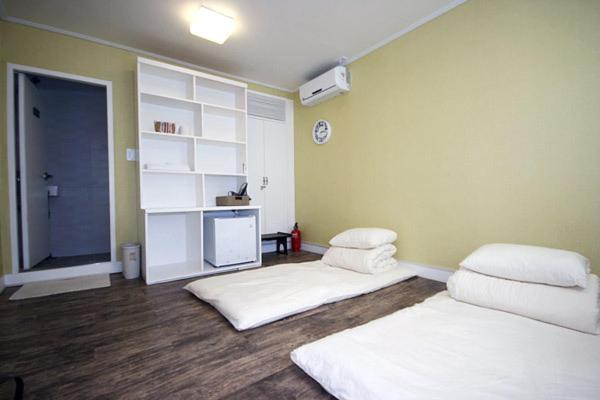 חדר סטנדרט, Crib 49 Guesthouse   Foreigner Only