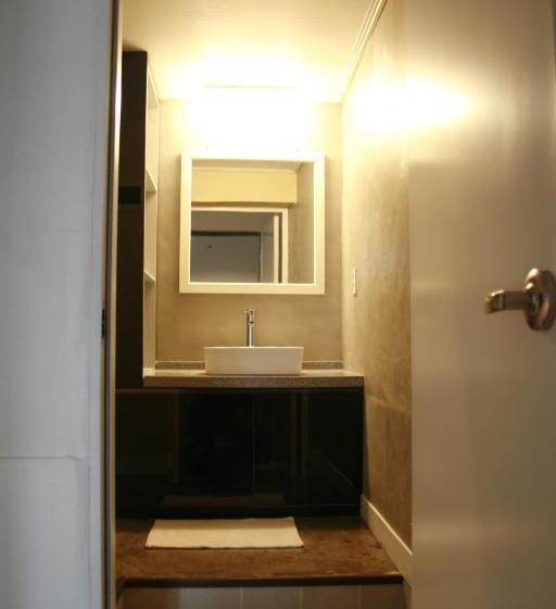 חדר סטנדרט, Crib 49 Guesthouse   Foreigner Only