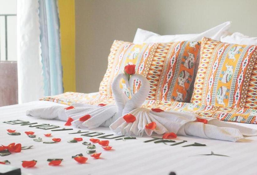 اتاق استاندارد چهار تخته, Longan Homestay