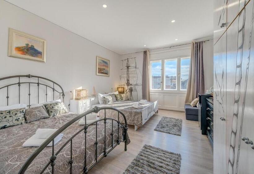 Fyrbädds Standardrum, Metropole Luxury Rooms