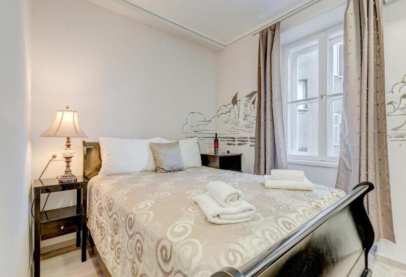 Standardrum, Metropole Luxury Rooms