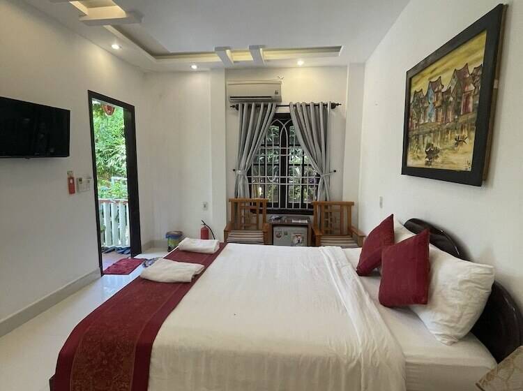 اتاق لوکس, Red House Homestay   Villa
