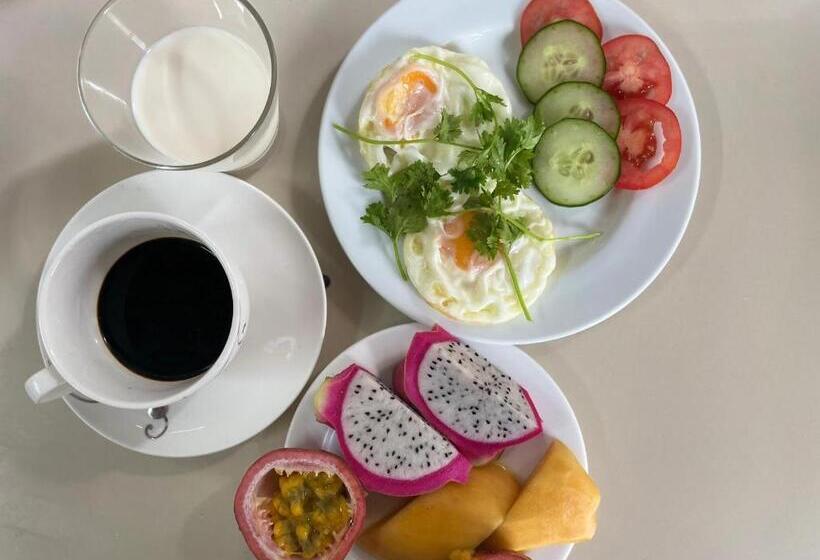 اتاق لوکس, Red House Homestay   Villa