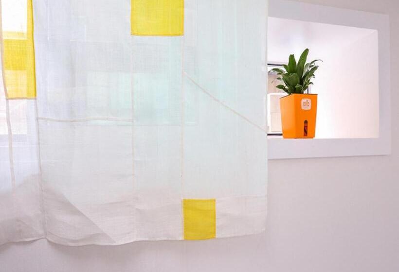 Quarto Estandar Individual, Star Hostel Dongdaemun Suite