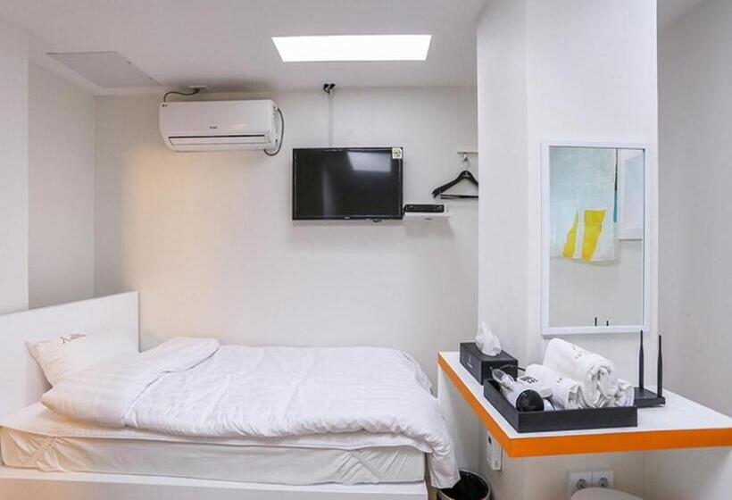 Quarto Triplo Estandar, Star Hostel Dongdaemun Suite