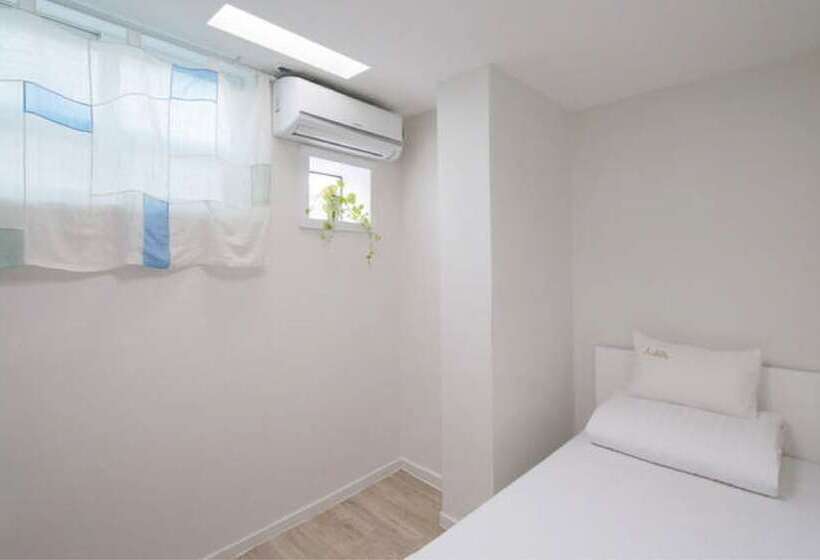 Quarto Estandar Individual, Star Hostel Dongdaemun Suite