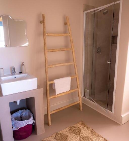 חדר סטנדרט, The Big   Luxury Backpackers