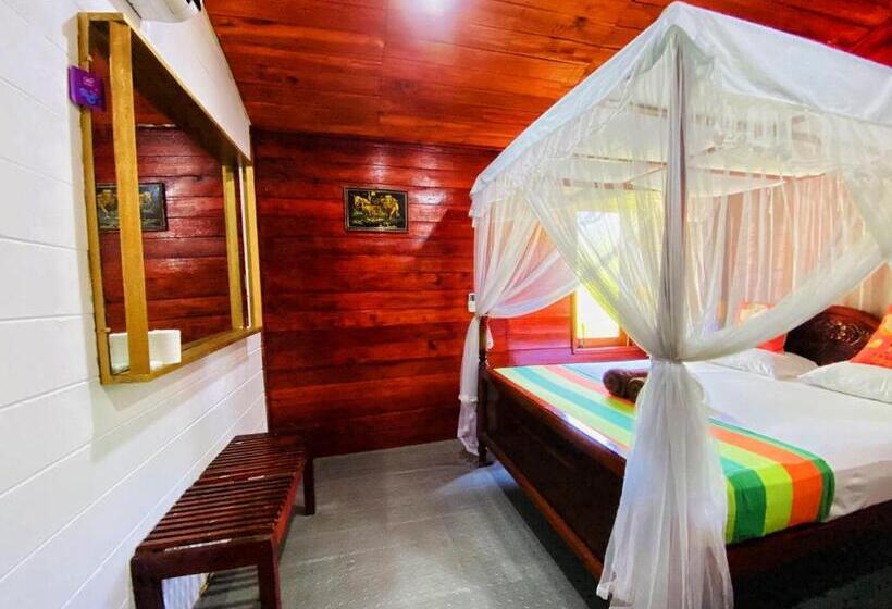 Triple Room Sea View, Little Pumpkin Cabanas