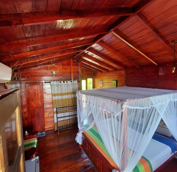 غرفة قياسية مطلّة علي البحر, Little Pumpkin Cabanas