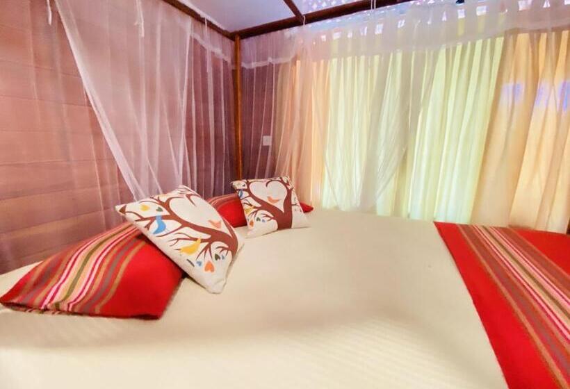Triple Room Sea View, Little Pumpkin Cabanas