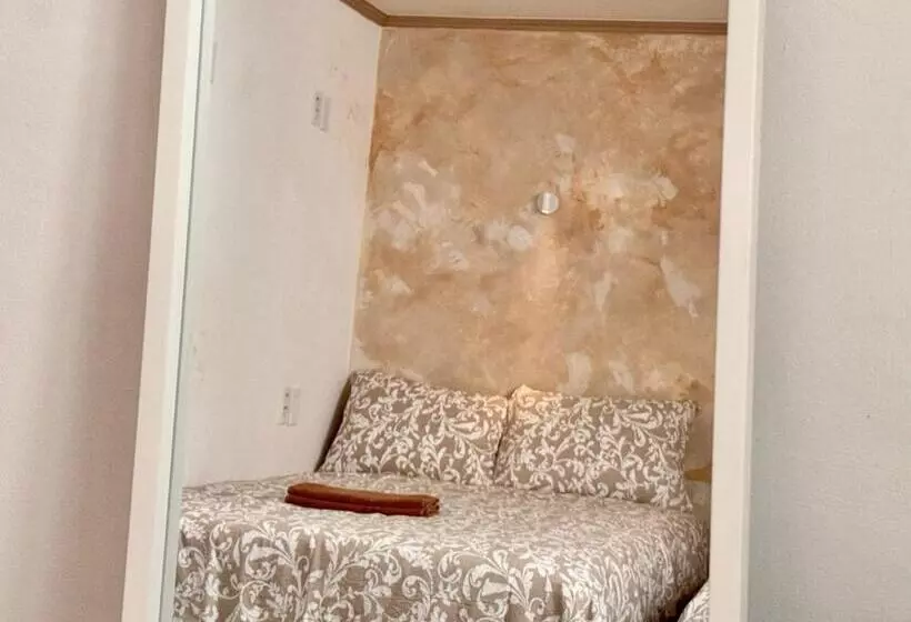 デラックスルーム, Roi Guesthouse