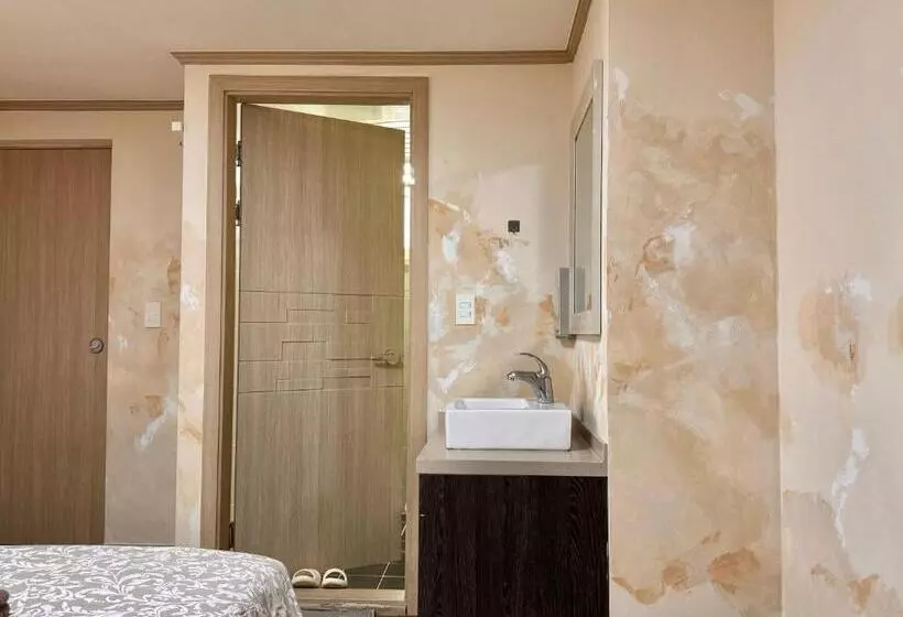 スタンダードルーム, Roi Guesthouse
