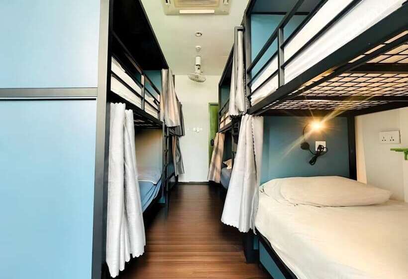 تختخواب در اتاق مشترک, Beary Best! Hostel Chinatown