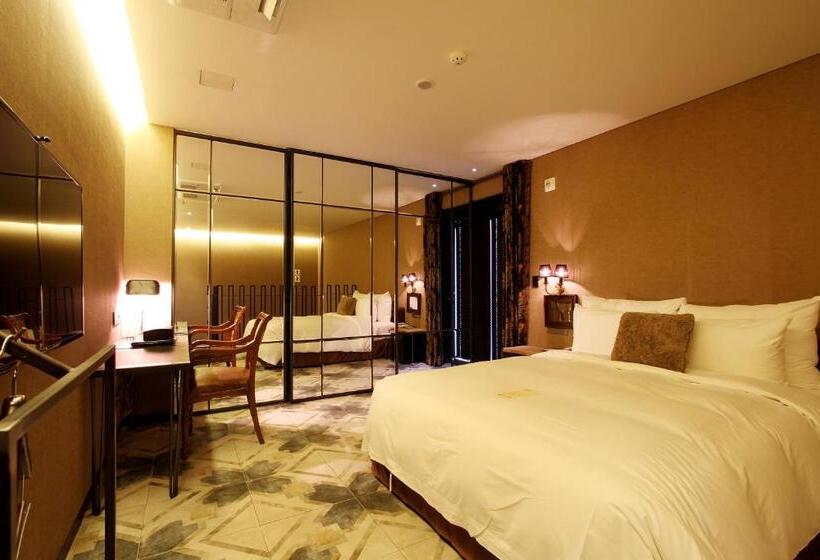 סוויטת פנטהאוז, Boutique Hotel Loft