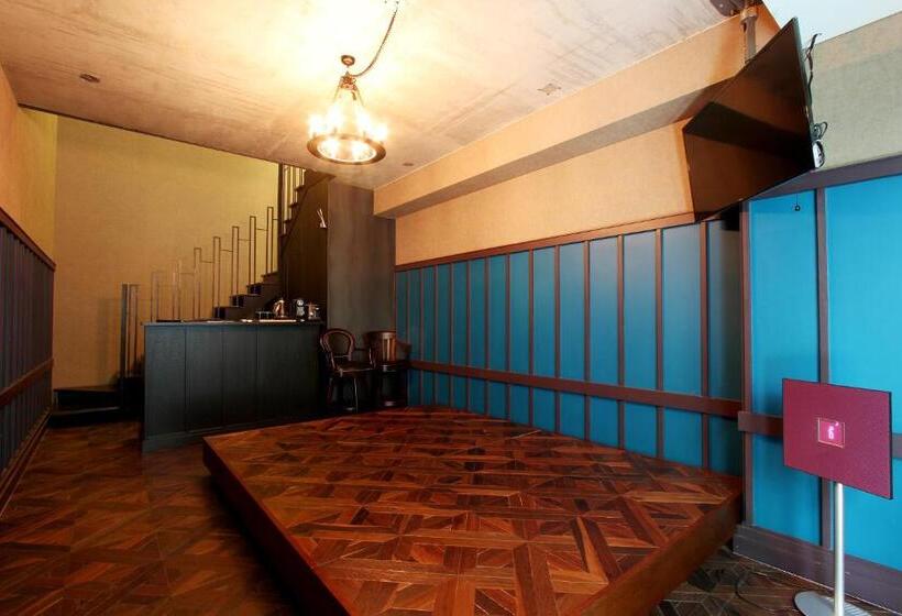 סוויטת פנטהאוז, Boutique Hotel Loft