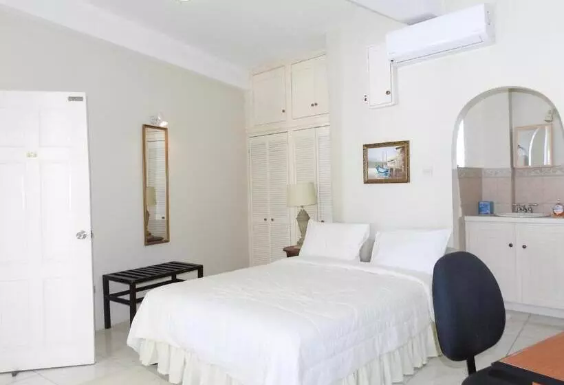 ویلای 3 خوابه, Castles In Paradise Villa Resort