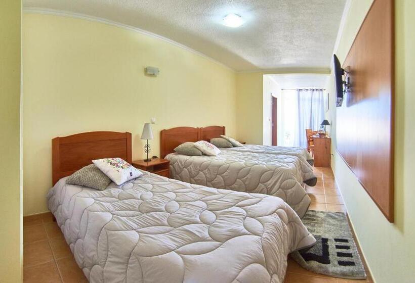 Номер Стандарт Трехместный, Alojamento Bela Vista