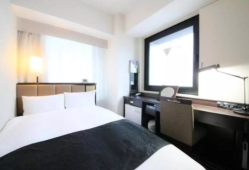 ダブルベッドのベーシックルーム, Apa Hotel Higashi Shinjuku Ekimae