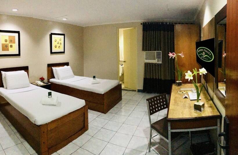 Номер Стандарт, Golden Valley